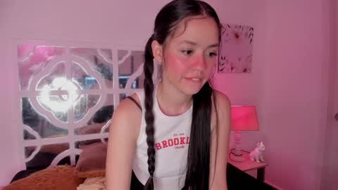 Snapshot of lunalasman chatting on 24, 1, 2025 Luna Lasman online show from 24, 1, 2025