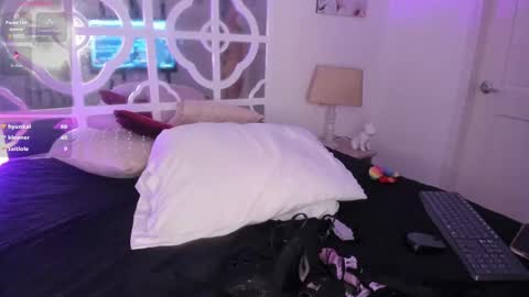 Snapshot of lunalasman chatting on 12, 2, 2025 Luna Lasman online show from 12, 2, 2025