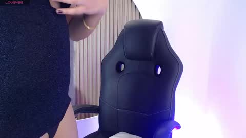 Snapshot of lunamillers_ chatting on 23, 5, 2026 lunamillers_ online show from 23, 5, 2026