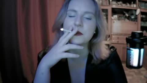 lunamystique_ online show from 22, 5, 2026