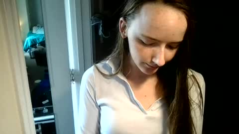 Snapshot of lunapixie2020 chatting on 24, 6, 2026 lunapixie2020 online show from 24, 6, 2026