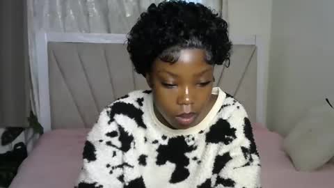 Snapshot of lunar_chocolate000 chatting on 22, 2, 2026 Smiley online show from 22, 2, 2026