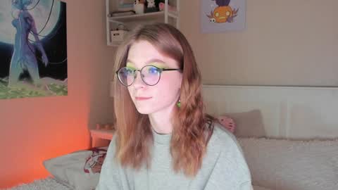 Snapshot of lunar_sofia chatting on 17, 12, 2024 Sofia online show from 17, 12, 2024