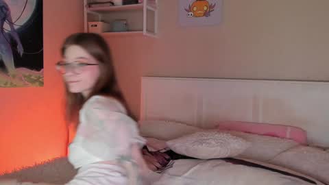 Snapshot of lunar_sofia chatting on 24, 12, 2024 Sofia online show from 24, 12, 2024