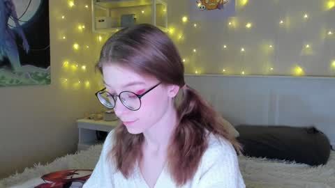 Snapshot of lunar_sofia chatting on 14, 1, 2025 Sofia online show from 14, 1, 2025