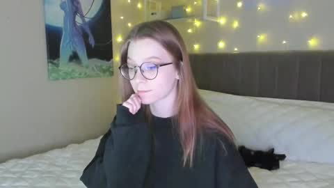 Snapshot of lunar_sofia chatting on 11, 2, 2025 Sofia online show from 11, 2, 2025