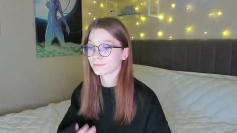 Snapshot of lunar_sofia chatting on 11, 2, 2025 Sofia online show from 11, 2, 2025