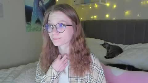 Snapshot of lunar_sofia chatting on 19, 2, 2025 Sofia online show from 19, 2, 2025