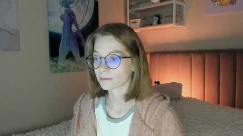 Snapshot of lunar_sofia chatting on 15, 9, 2025 Sofia online show from 15, 9, 2025