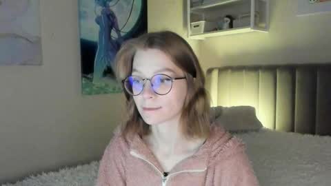 Snapshot of lunar_sofia chatting on 20, 9, 2025 Sofia online show from 20, 9, 2025