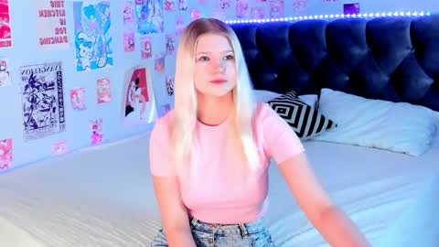 lunariafox online show from 27, 4, 2026