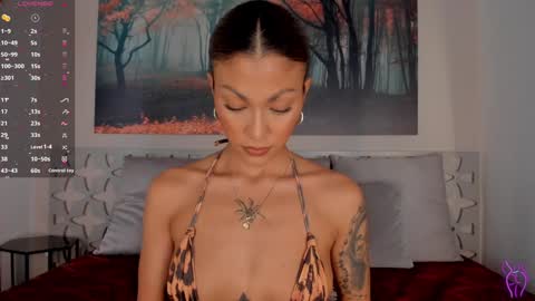 Luna Ruso  online show from 26, 1, 2025