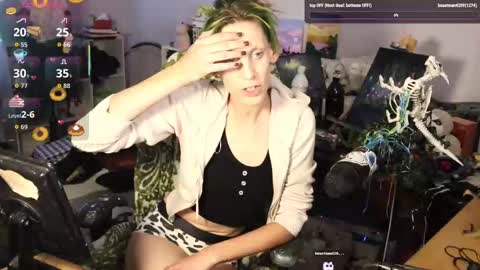 Snapshot of lunasparkles chatting on 8, 9, 2025 ..LunaSparkles. online show from 8, 9, 2025