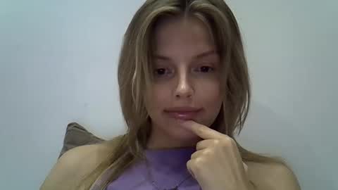 Luna  online show from 25, 9, 2025