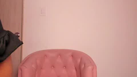 Snapshot of lunavegaa_ chatting on 25, 5, 2026 Luna online show from 25, 5, 2026