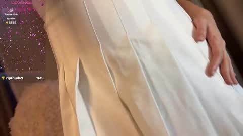 Luna online show from 7, 2, 2026