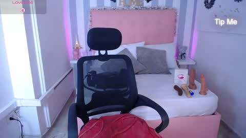 Snapshot of lunna_boobs20 chatting on 17, 1, 2026 lunna_boobs20 online show from 17, 1, 2026