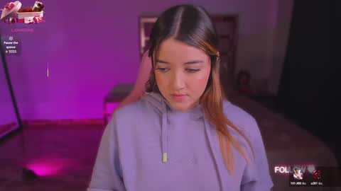Snapshot of lunna_roosee chatting on 9, 10, 2025 LUNA ROSE online show from 9, 10, 2025