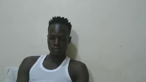 Snapshot of luoislove chatting on 2, 2, 2026 luoislove online show from 2, 2, 2026