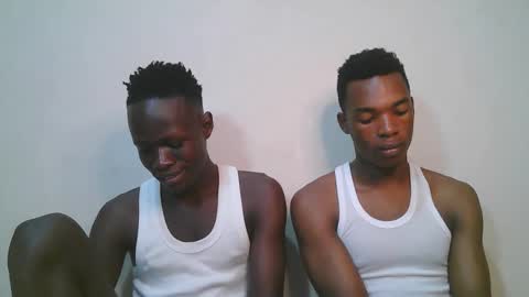 Snapshot of luoislove chatting on 6, 2, 2026 luoislove online show from 6, 2, 2026