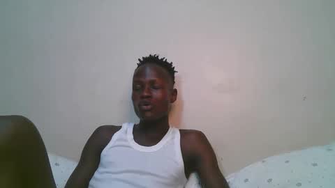 Snapshot of luoislove chatting on 10, 2, 2026 luoislove online show from 10, 2, 2026