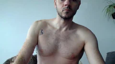 Snapshot of lupine_666 chatting on 16, 10, 2025 Lupine online show from 16, 10, 2025