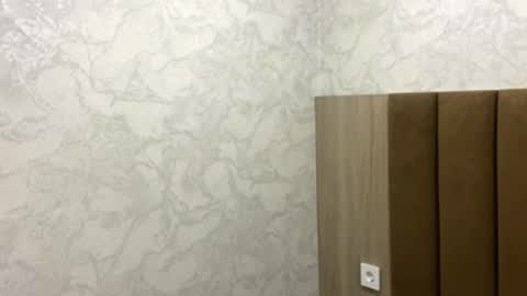 Lora online show from 18, 4, 2026