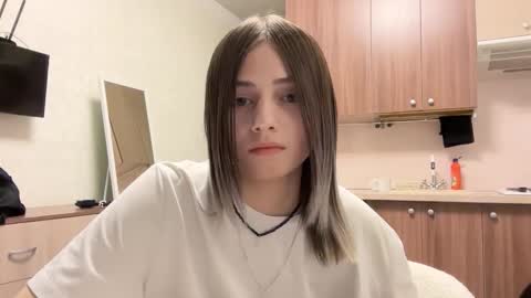 Snapshot of lurlineoline chatting on 30, 10, 2025 May online show from 30, 10, 2025