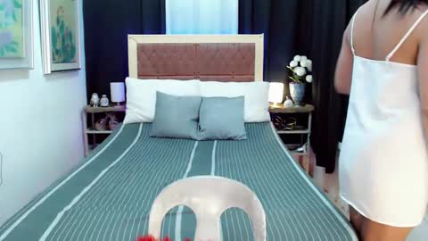 Snapshot of lustfuloffendertrina chatting on 18, 1, 2025 Trina online show from 18, 1, 2025