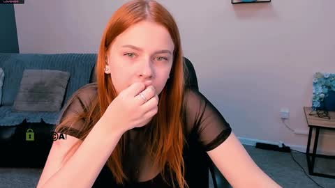 Snapshot of lusy_puff chatting on 9, 12, 2024 lusy_puff online show from 9, 12, 2024