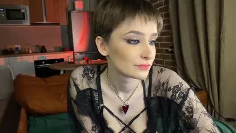 Luy online show from 12, 2, 2025