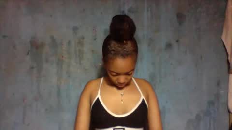 Snapshot of lutchia chatting on 14, 12, 2025 lutchia online show from 14, 12, 2025