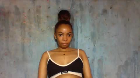 Snapshot of lutchia chatting on 14, 12, 2025 lutchia online show from 14, 12, 2025