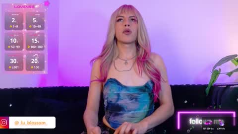 Lu Blossom online show from 6, 1, 2026