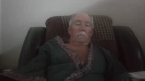 Snapshot of luv269er chatting on 26, 5, 2026 luv269er online show from 26, 5, 2026