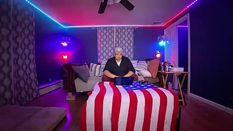 luv2watch1980 online show from 22, 12, 2025