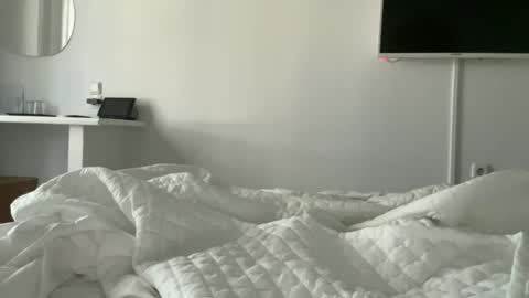 Aimee online show from 4, 7, 2026
