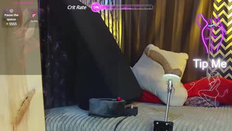 luvdatphatass online show from 19, 1, 2025