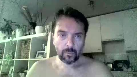 Snapshot of luvly chatting on 3, 11, 2025 Luvly online show from 3, 11, 2025