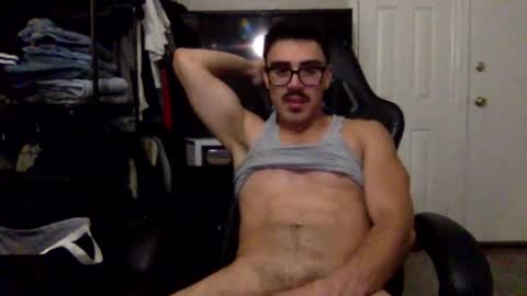 Snapshot of luvrboy77 chatting on 8, 6, 2026 luvrboy77 online show from 8, 6, 2026