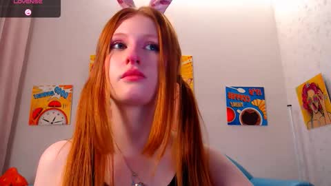 Snapshot of lux_angel chatting on 31, 10, 2025 lux_angel online show from 31, 10, 2025