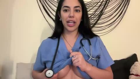 luxcher22 online show from 5, 2, 2025