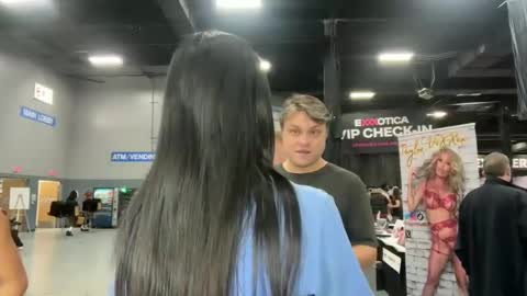 luxcher22 online show from 25, 10, 2025