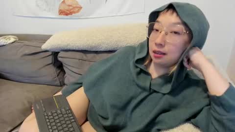 LuxGray online show from 5, 3, 2025