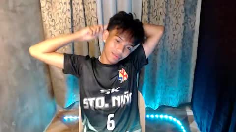 luxirfy online show from 2, 12, 2025