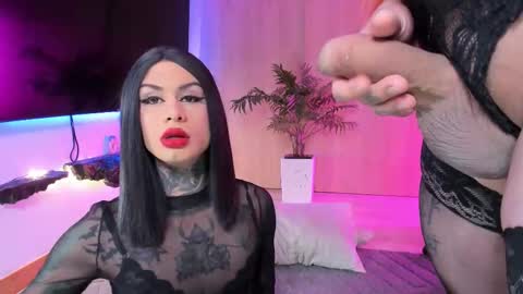 Lucy and Kristhy online show from 8, 1, 2026