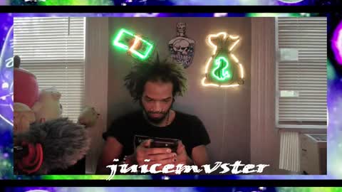 Snapshot of lxrdhxkvgemvsterjuice chatting on 17, 10, 2025 lxrdhxkvgemvsterjuice online show from 17, 10, 2025