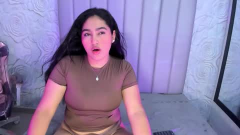 Snapshot of lya_dubois_ chatting on 21, 2, 2026 LYA DUBOIS online show from 21, 2, 2026