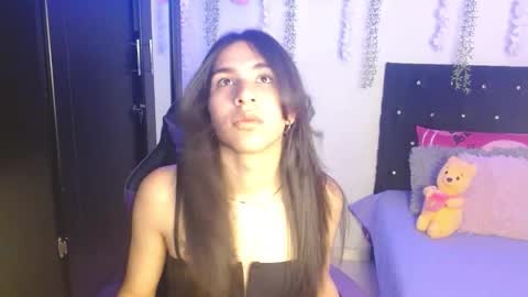 Snapshot of lyaa_cutee chatting on 18, 11, 2025 Lyaa Cutee online show from 18, 11, 2025