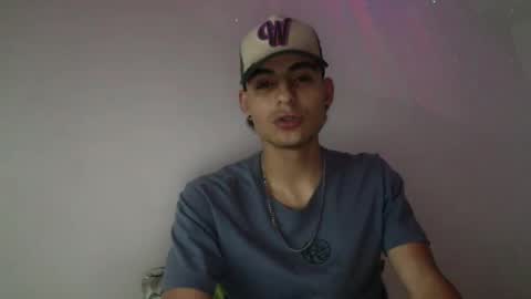 Snapshot of lyan_master_ chatting on 5, 11, 2025 Lyan online show from 5, 11, 2025